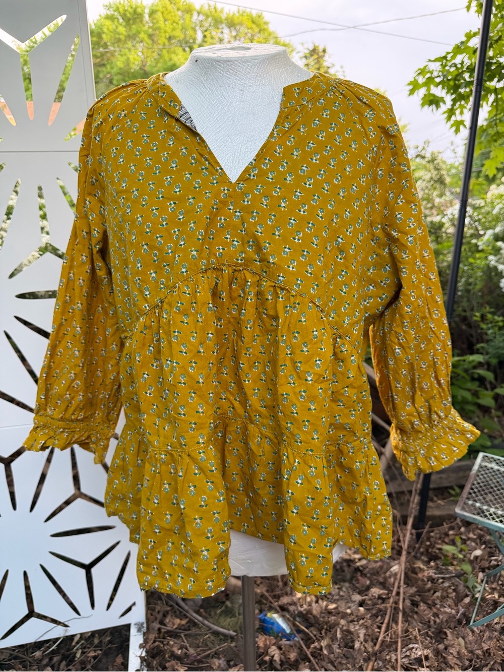 Ivy Jane Mustard Floral V-Neck Peasant Top 100% cotton